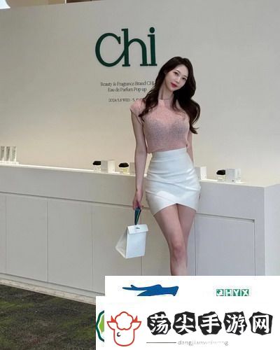 瞒着丈夫说在公司加班揭示背后真相友