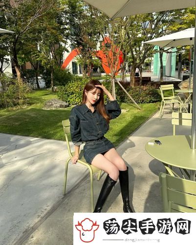 图书馆的女朋友：书海中的灵魂伴侣，陪伴你在知识的海洋里遨游！