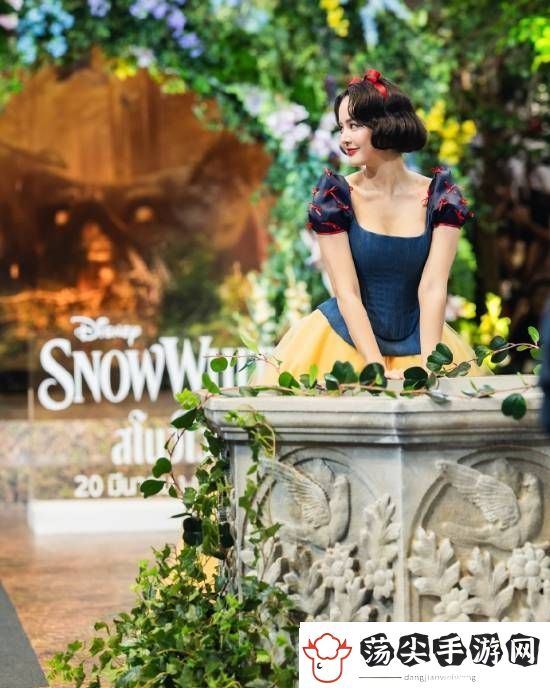 白雪公主泰国配音女演员亮相