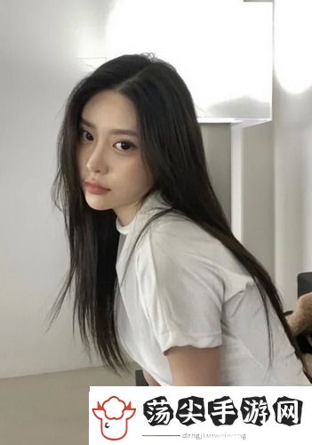 帐篷里的秘密：免费获取神秘故事，快来揭开不为人知的秘密吧！