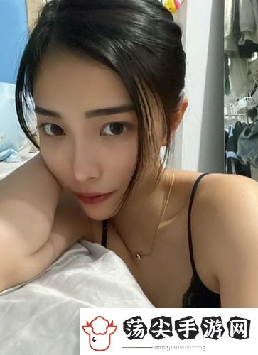 日本大片PPT免费分享，带你领略岛国电影的魅力与精髓，快来获取你的专属资源吧！