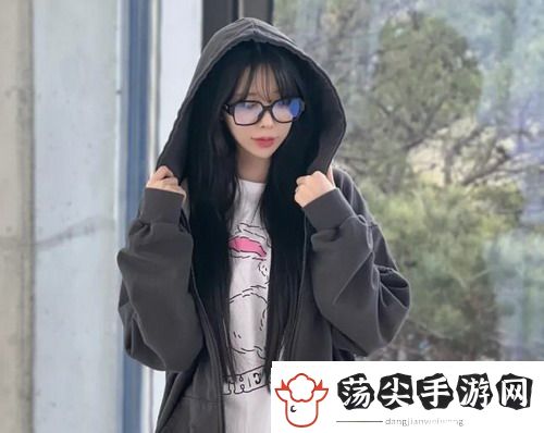 免费观看已满十八岁的电视剧：畅享激情四溢的影视盛宴，任你随心所欲！