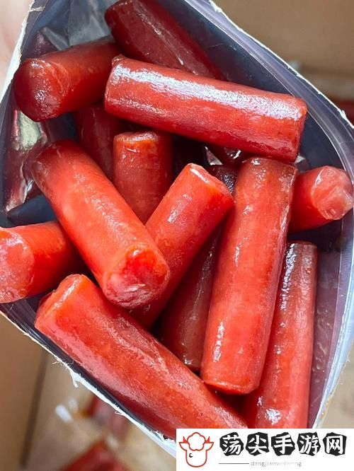 小洞需要大肉肠纪录片