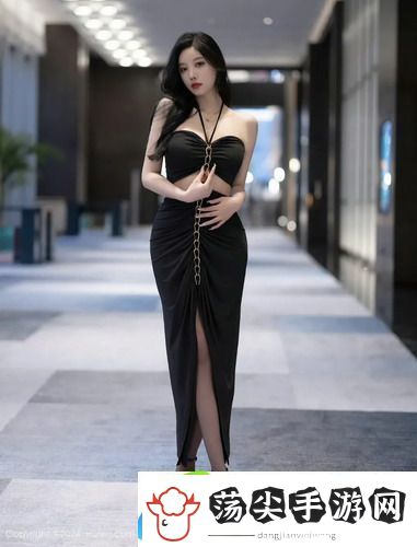 丰满的女邻居