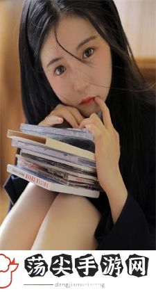 办公室被三个老板玩弄的文案：一人难敌三主