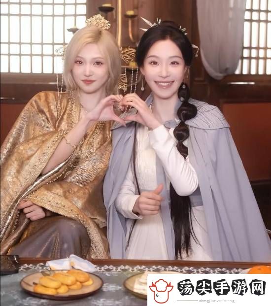 完蛋！我被美女包围了2花絮！可爱甜妹比心好养眼