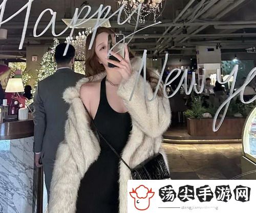 女特务还是黄花大闺女