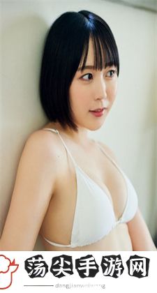 晚风轻轻起；自然的诗意画卷